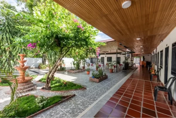 Hotel Colonial Villavieja - Hotel en Villavieja Huila