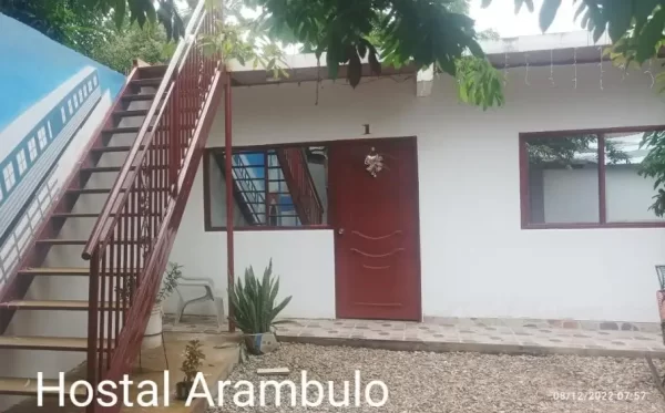 Descubre la Magia del Desierto en Hostal Arámbulo